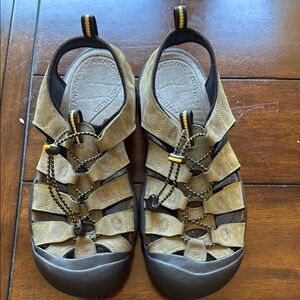 Keen Black and Green Hiking Sandals with Toe Protection